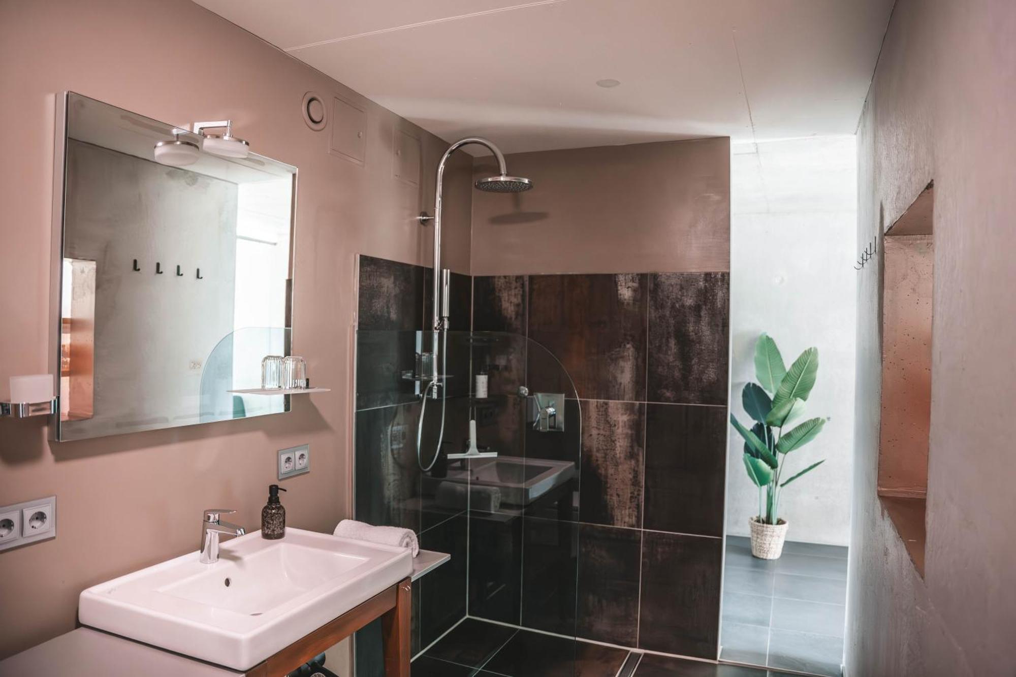 Apartment Sunset Club - Loft - 155 M2 Sichtbeton - Zentral Memmingen